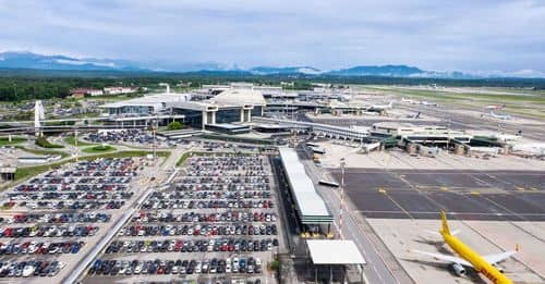 Amanda Miguel denuncia robo de maleta en aeropuerto de Medellín y genera controversia