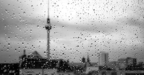 Cambio radical del tiempo en Madrid: Llega una DANA con lluvias y descenso de temperaturas