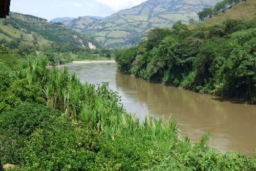 Cauca asediado: asesinatos de líderes, ataques a soldados y reclutamiento de menores