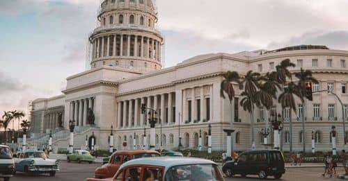 Claudia Sheinbaum se reúne con directivos de Pemex y Cuba para discutir temas estratégicos