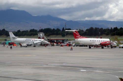 Crisis de combustible aéreo suspende vuelos en varios aeropuertos del país