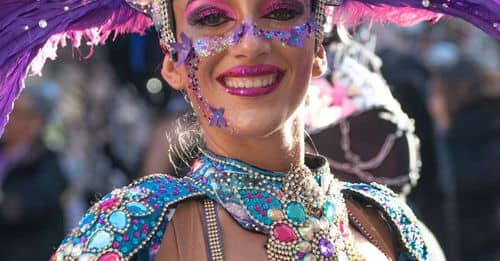 El carnaval de Russafa: Una fiesta de integración, orgullo y aprendizaje cultural