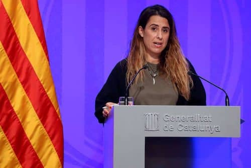 El Constitucional admite a trámite el recurso contra la iniciativa independentista catalana