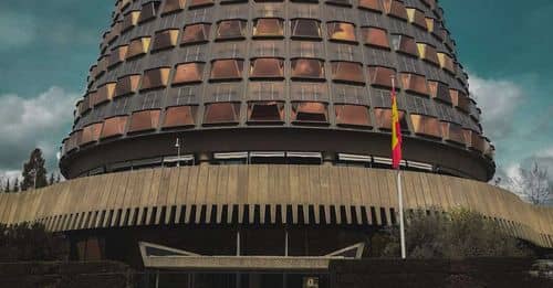 El Constitucional admite recurso del PSOE contra ley de Ayuso que reforma instituciones clave