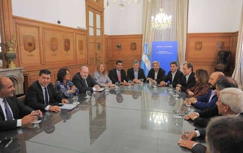 El Gobierno se reúne con gobernadores de Juntos por el Cambio para abordar deudas y obra pública