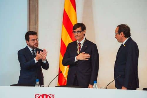 El saludo del presidente catalán al Rey Felipe VI abre una nueva etapa en las relaciones entre Cataluña y el Estado