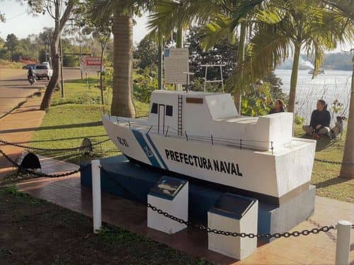 Emergencia en el puerto de Mar del Plata: dos heridos tras el derrumbe de una garita de control