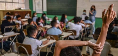 Suba en escuelas y colegios de Argetina para Marzo levanta alerta: ¿En cuánto quedarían?