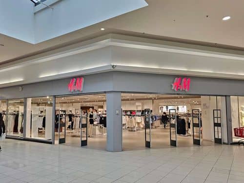 H&M se desploma en bolsa ante el impacto del mal tiempo en sus ventas