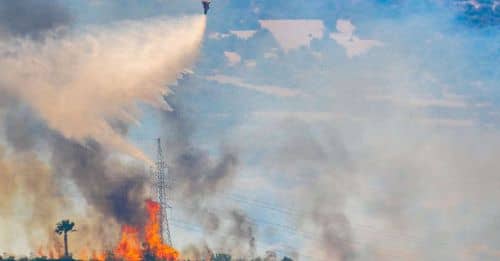 Incendio en El Molar: Bomberos trabajan para extinguirlo y confinan Pedrezuela