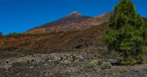 Indicios de una exoluna con actividad volcánica en el espacio exterior