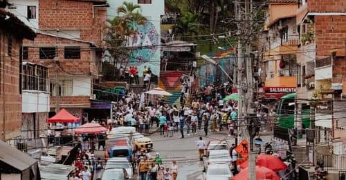 Intolerancia cobra otra vida en Medellín: asesinan a joven venezolano de 20 años