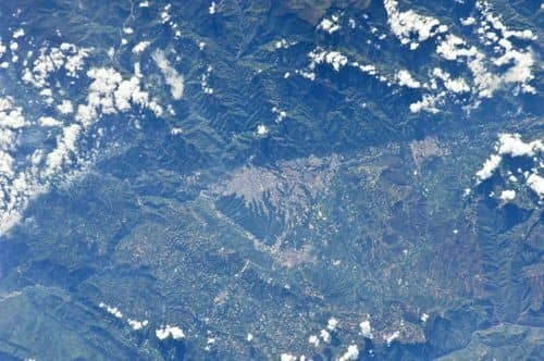 Joven muere tras asomarse a un barranco en Bucaramanga