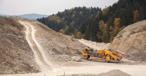 La Minería Atraviesa un Freno en su Expansión