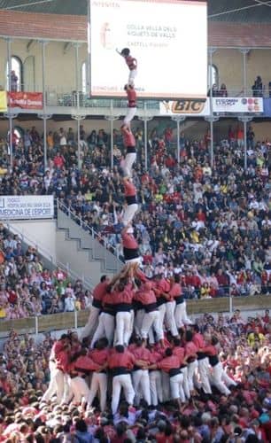 La niña accidentada en los castells de Vilafranca evoluciona favorablemente tras ser operada