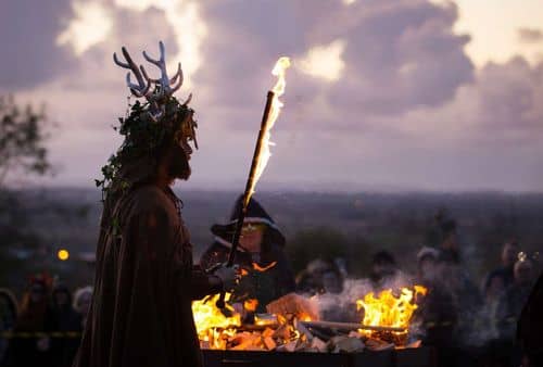 La Noche de las Brujas: Una Celebración con Orígenes Celtas y Tradiciones Modernas