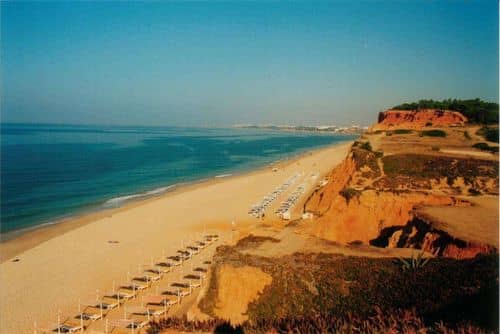 La Praia da Falesia, elegida como la mejor playa del mundo