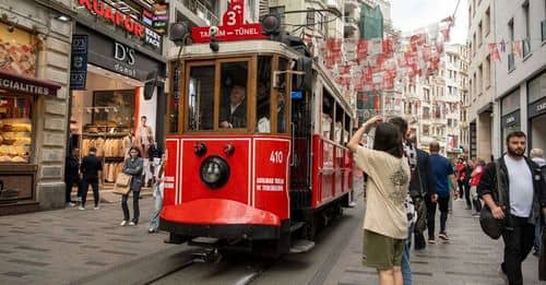 Las acciones de Airbnb caen en picado por un frenazo del turismo