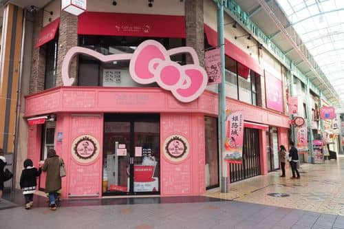 ¡Las donas de Sanrio de HEB presentan a Hello Kitty... o eso pensábamos!