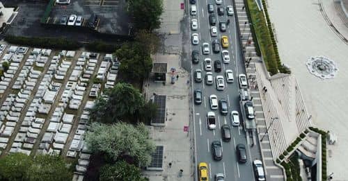 Las ventas de coches frenan su crecimiento en España