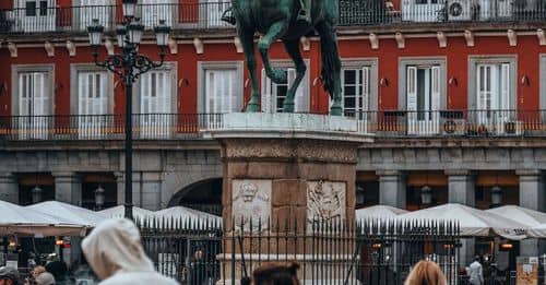 Más Madrid se niega a conmemorar el décimo aniversario del reinado de Felipe VI