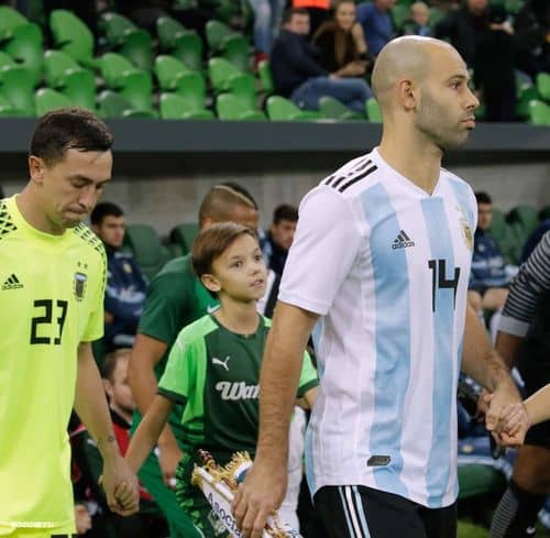 Mascherano mantiene los pies sobre la tierra y se enfoca en el futuro de la Selección Argentina en París 2024