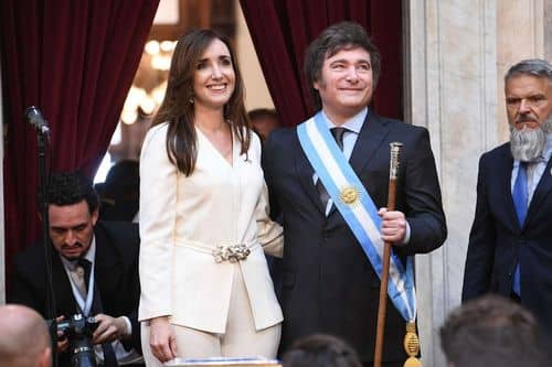 Milei y Villarruel desfilan juntos en el Día de la Independencia