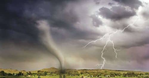 Nuevo ciclón amenaza a Quintana Roo y estados vecinos con lluvias torrenciales