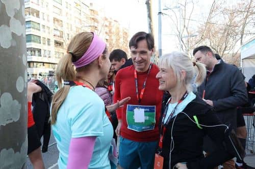 Puigdemont reaparece en Barcelona y desafía a la justicia