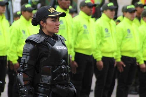 Refuerzan seguridad en Transmilenio de Bogotá previo a la final de la Copa América