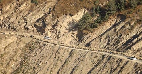 Vía Bogotá - Girardot cerrada por derrumbe en sector El Paso