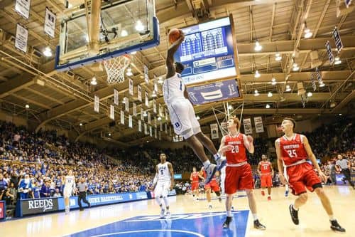 Zion Williamson Ausente por Lesión Impacta a Pelicans