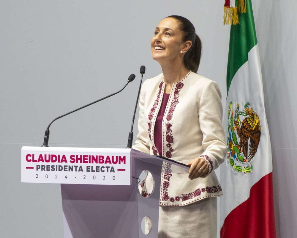 AMLO confía en Sheinbaum para continuar con su legado de transformación social