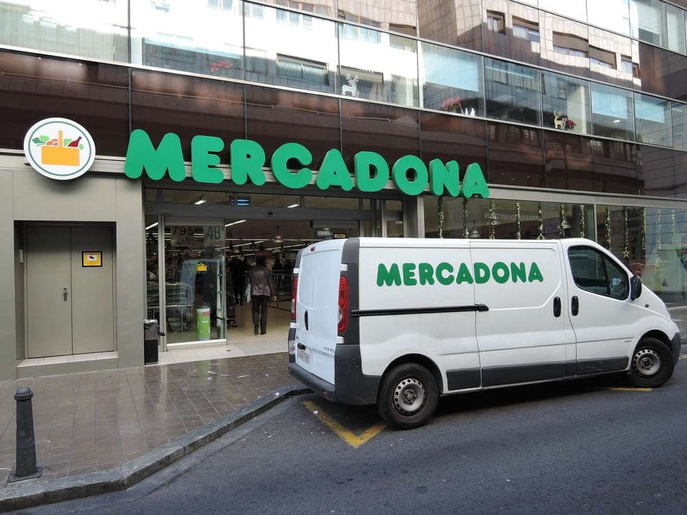 Batalla campal en el sector del gran consumo: ¿Quién ganará la guerra de las marcas?