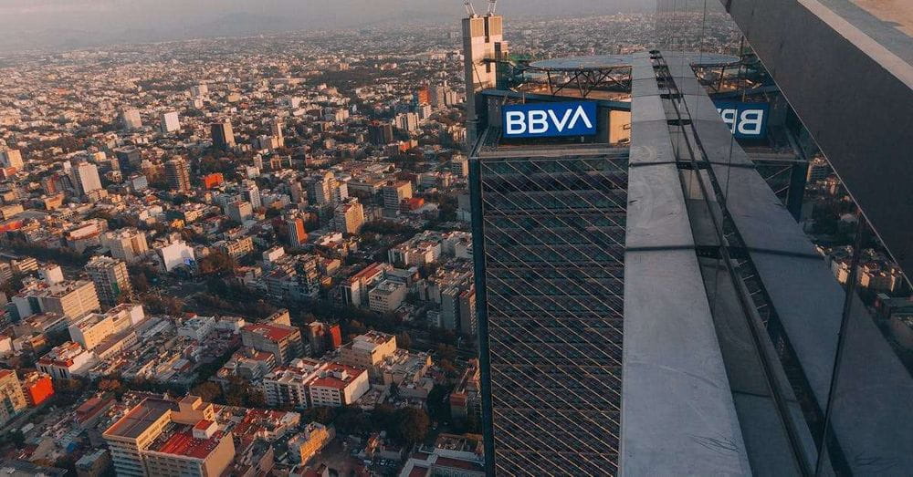 BBVA elimina la anualidad de las tarjetas de crédito para clientes con nómina