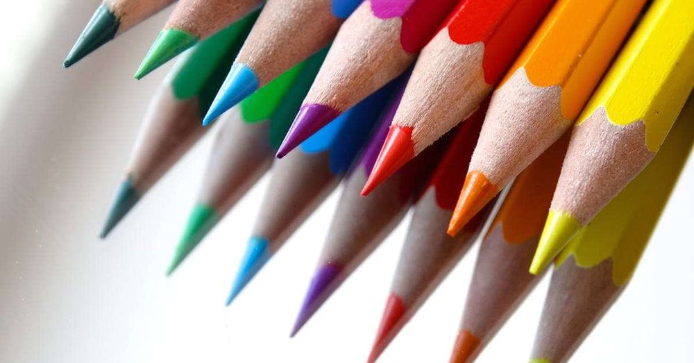 Crayola se prepara para el regreso a clases con una producción récord de lápices de colores