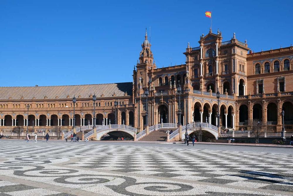 El Icónica Sevilla Fest, en peligro: ¿Seguirá celebrándose en la Plaza de España?