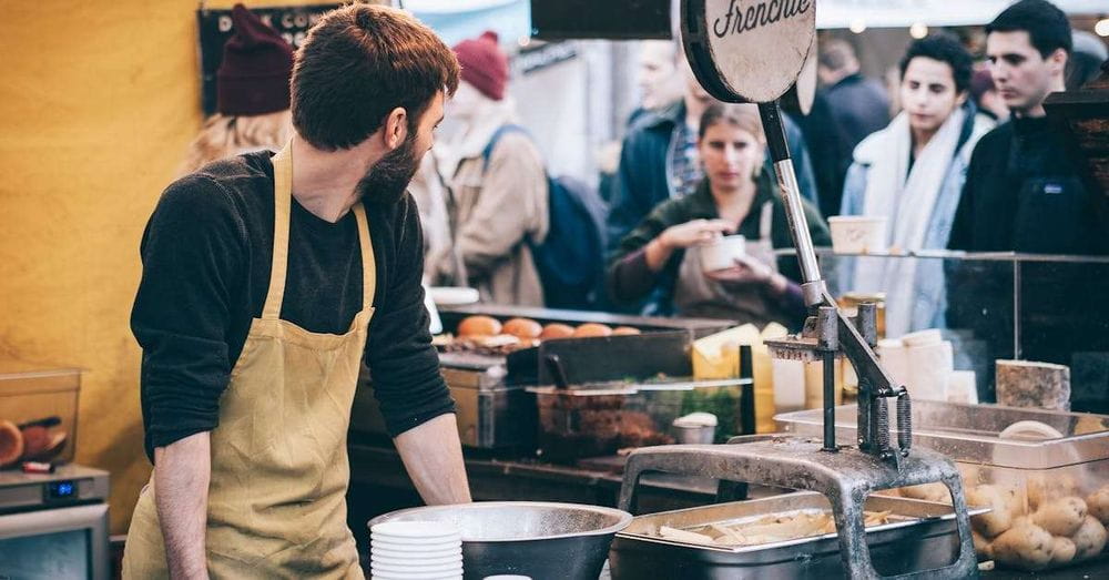 El paro en España se mantiene alto: 1,1 millones de desempleados llevan más de un año buscando empleo