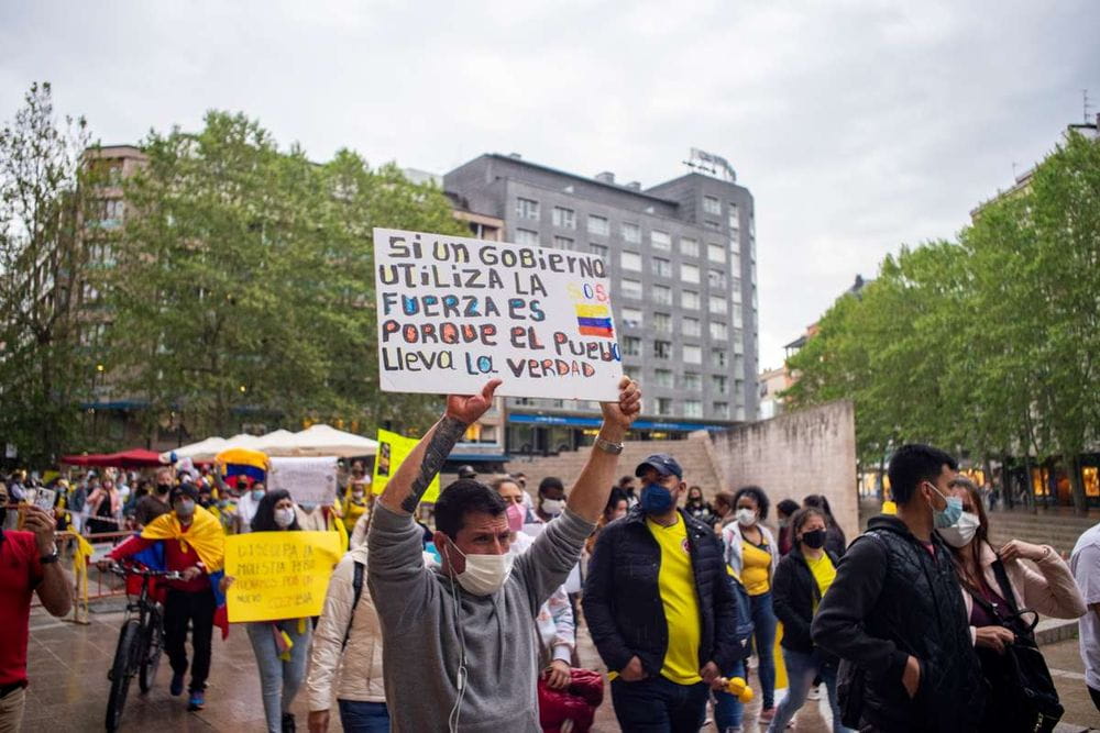 Gobierno colombiano se prepara para protestas de camioneros por aumento del diésel