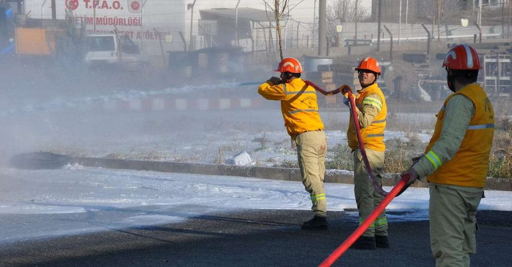 Incendio en Móstoles deja 15 intoxicados leves por inhalación de humo