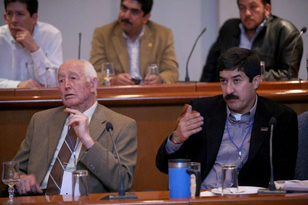 Javier Corral denuncia persecución política tras intento de detención en CDMX