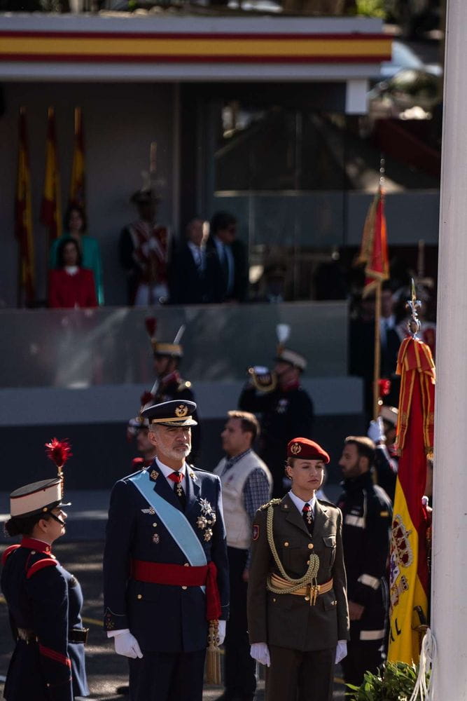 La princesa Leonor ya es alumna de la Escuela Naval de Marín, donde estudiaron su padre y su abuelo