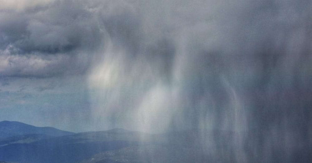 Lluvias torrenciales provocan mortal deslave en cerro de Naucalpan