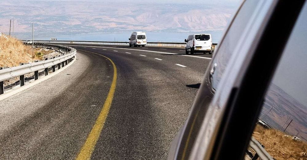 Los Mossos d’Esquadra imponen casi 12 veces más multas por adelantar por la derecha que por circular por el carril del medio