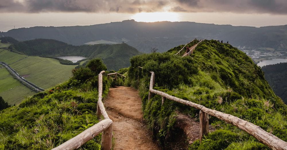 Path Along the Ridge of the Mountain