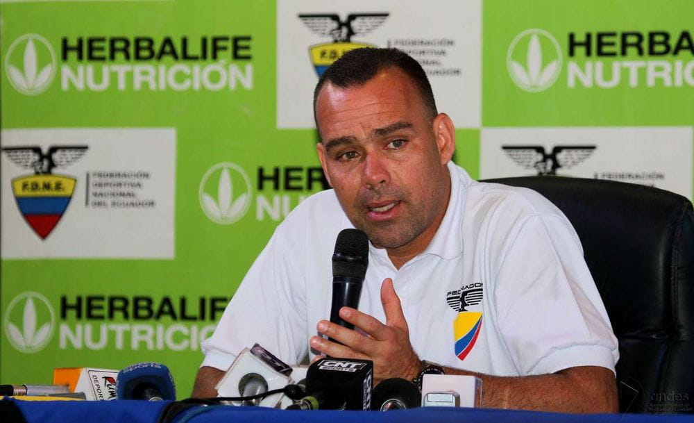 Rafael Dudamel califica de "mediocre" a Carlos Antonio Vélez por criticar al Bucaramanga