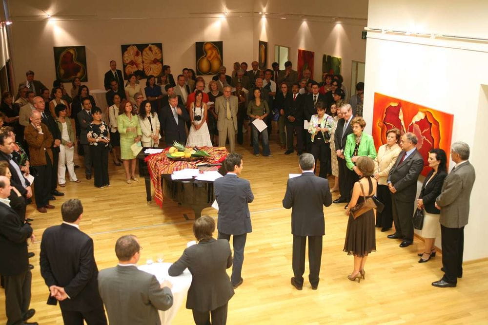 Reconocimiento póstumo a Vicent Andrés Estellés en el Instituto Cervantes