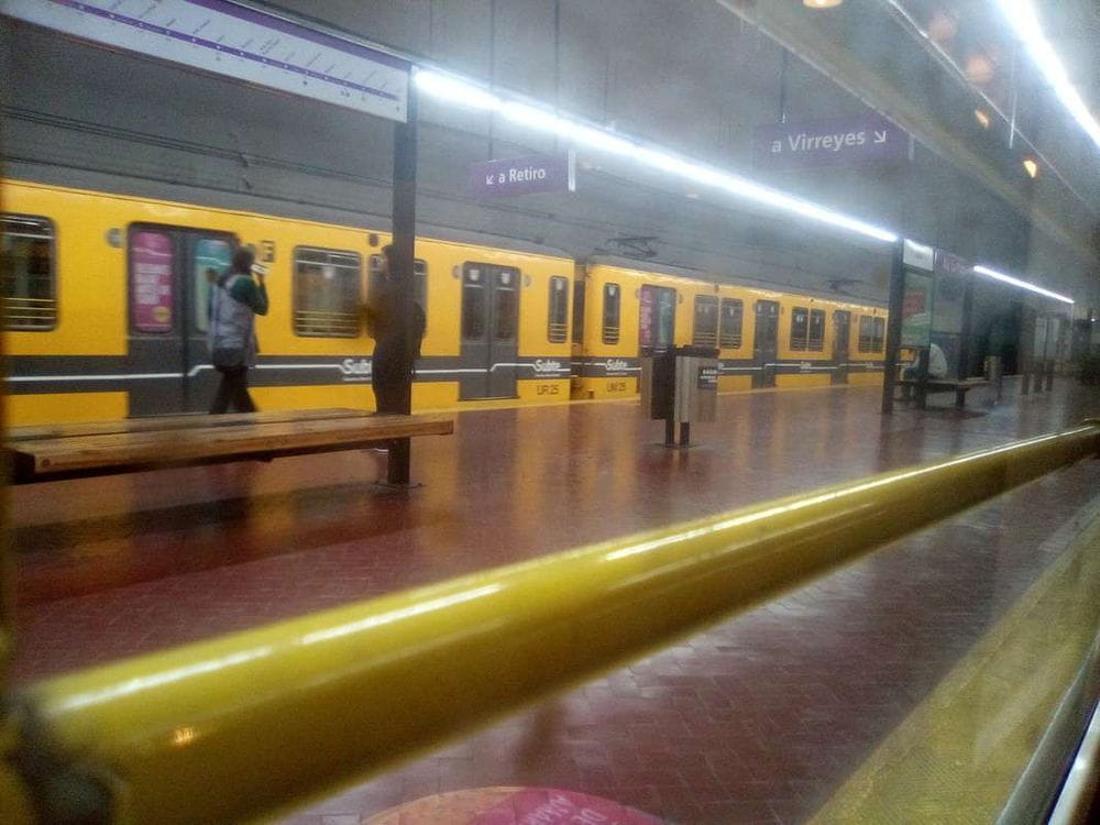 Se pospone el aumento del Subte para el 1 de octubre: Demoras en el recambio de validadores