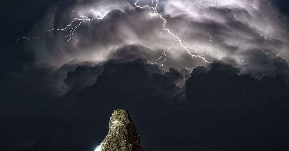 Tormenta azota Barranquilla, dejando daños generalizados y miles sin electricidad