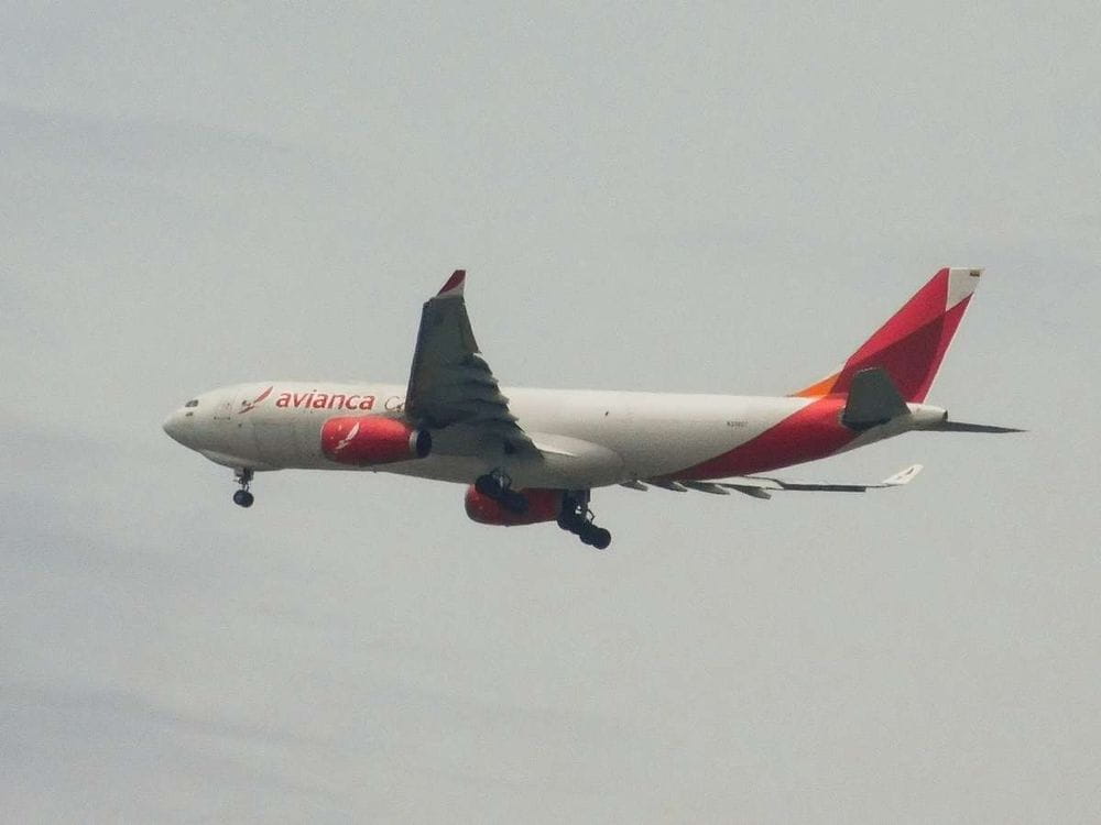 Vuelo de Avianca París-Bogotá aterriza de emergencia en Madrid por un problema de salud